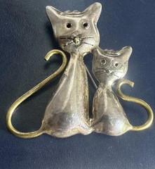 Vintage Taxco Sterling Silver Cats Brooch 18.9 Grams