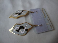 VINTAGE SAMUEL HUANG SIGNED CLOISONNE RETRO ABSTRACT BLACK WHITE & GRAY EARRINGS
