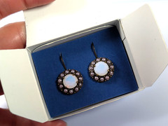 Avon NR Pearlesque Leverback Earrings Pierced Faux Opal Moonstone w/ Pearl Halo