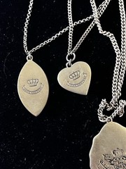 Juicy Couture Triple Chain Gold Tone Necklace Mirrored Charms 18”