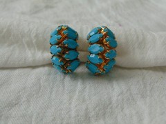vintage double sided prong set Turquoise blue glass marquis cut stones clip ons