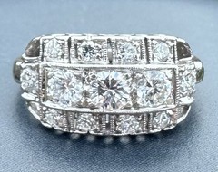 ESTATE 1950’s ANTIQUE PLATINUM SPARKLING DIAMOND VINTAGE RING