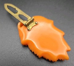 Vintage Bakelite Dress Clip Carved Leaf Butterscotch Amber Simichrome Tested