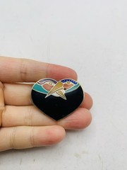 Vintage Signed Laurel Burch Rainbow “Bird Heart” Toucan Cloisonné Enamel Brooch