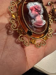 Confirmed Vintage JULIANA Cameo For CELEBRITY NY Brooch / Pendent & Earings Set