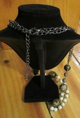 Vtg faux pearl multi metal chain Necklace statement chunky costume jewelry