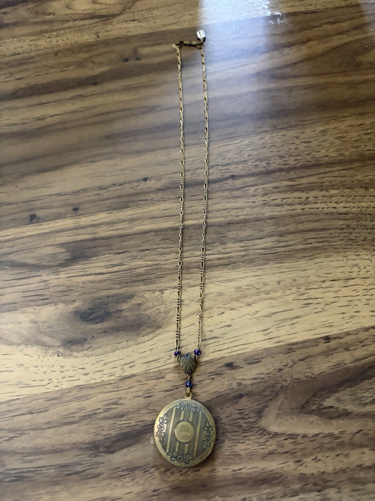 VTG Pididdly Links Locket Necklace Gold Tone 19” Art Nouveau Style Kingston NY