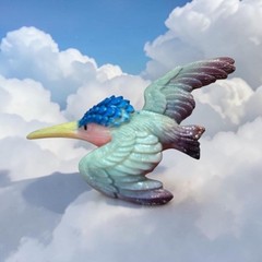 Vintage Carved Hummingbird Brooch Marked Japan Pastel Resin Figural Bird Pin