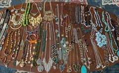 1/2 Pound Vintage To Modern FASHION JEWELRY Lot All Wearable!! READ DESCRIPTION