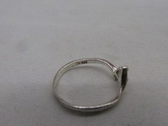 Vintage Sterling Silver Heart Design Ring Sz 5.25 Marked TH 925 #791