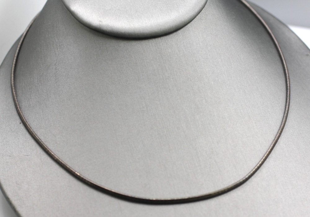Vintage Sterling Silver Omega Necklace 925 Italy 2.5mm 12 Grams 18″ flat chain