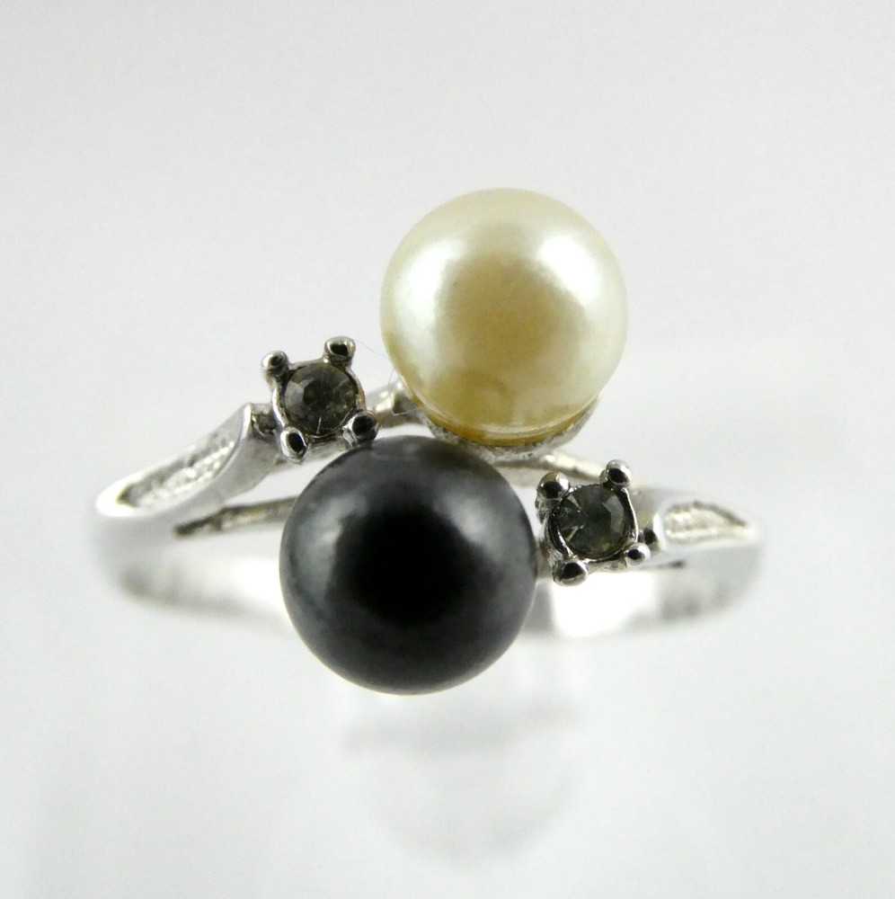 18k Heavy Gold Electroplate Double Faux Pearl White Rhinestones Ring Size 8.75