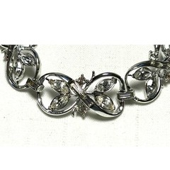 Vintage Coro Floral Infinity Link Rhinestone Bracelet Silver Tone 1950s