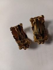 Vintage Hoop Y2K Clip-On Earrings 1980-1990’s Design Era Fashion Jewelry Casual