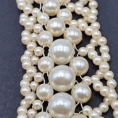 Faux Pearl Collar RBG Style Professional Old Style Elegance Necklace 18 Inch