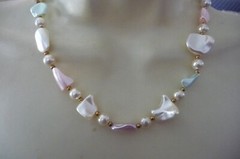 AF#7/6X vtg NECKLACE 8″L BRACELET 6″ L SET FAUX PEARLS POWDER BLUE PINK WHITE