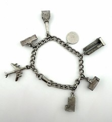 1960’s Chicago Landmark Souvenir Charm Bracelet Silver Tone Illinois History