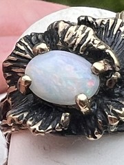 Vintage 14K Gold & Opal Brutalist Textured Free Form Ring Size 4.5