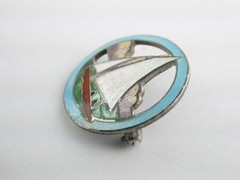 Vintage Guilloche Enamel Sterling Silver Sailboat in Harbor Brooch Pin 3.5g 21mm