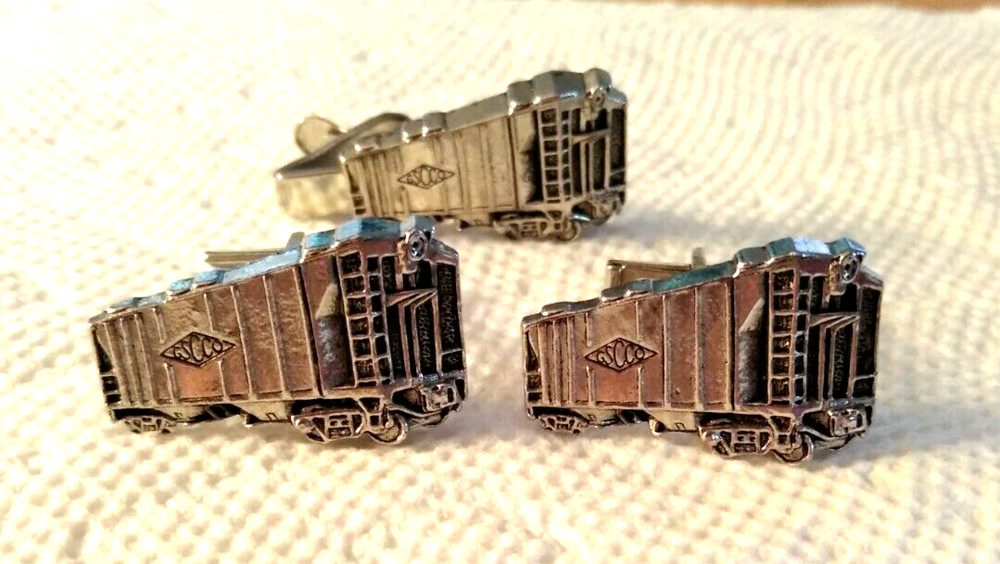 Vintage Silver Tone GSC Co Mercury Pat Pend. Boxcar Train Car Cufflinks Tie Bar