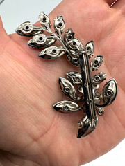 Vintage Smoky Gray AB Rhinestone Floral Spray Brooch Pin Silver Tone 3″ Unsigned