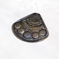 Vintage Pendant – Geometric Fan Shape with Design – No Chain Included