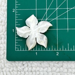 Mother of Pearl Flower Jewelry Lot Brooch Clip On Earrings MOP Floral