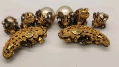 1940’s Signed Miriam Haskell Faux & Seed Pearl Dangle Clip On Earrings