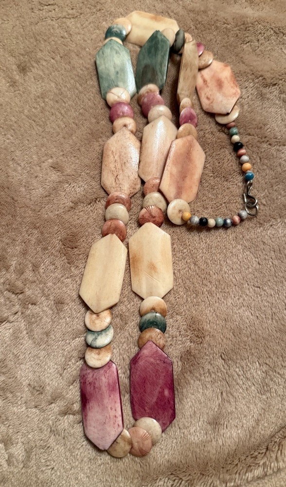 Vintage Art Deco Carved Bovine Necklace Pastel Pink Green Hexagon Geometric 34”