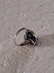 1920s Art Deco Solid 14K White Gold Filigree, Onyx Inlay & Diamond Ring 7.25