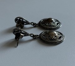 Vintage 950 Sterling Silver Dangling Earrings Ladies 1.50” Round Domed 8.17g