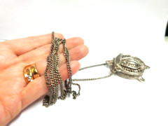 vintage silver filigree turtle hinged box necklace sz 36 in lg wgt 29.3 grams