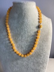 VINTAGE INCREDABLE HAND KNOTTED AMBER GLASS BEAD NECKLACE MUST SEE NO RESERVE