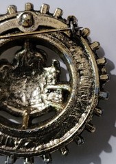 Signed Vintage Blackened Antiqued Alloy Metal Retro Royal Coat of Arms Brooch