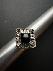 Vtg RETRO Mid-Century Brass Gold Tone Black Glass Rhinestone Ring Sz 10 Womens