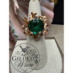 Vintage 14K Gold Hollywood Regency Ribbon Ring | Simulated Emerald 9.28g Sz 6.5