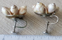 VTG Lot 5 Gem Stones Polished Cabochons Pendants 700 CT + 2 Sets Shell Earrings