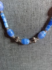 Vintage Lapis Lazuli Blue Beaded Glass Necklace 17″