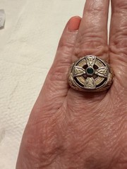 Vtg 925SterSilver/Gold Pltd Sz 8.25-14g Embellished Emerald Gemstone Ring!