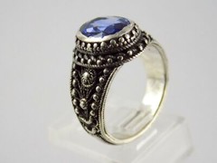 Vintage Sterling Silver Oval Cut Sapphire Ring 925 Size 6 Weighs 5.7g Dot Trim
