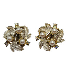 Judy Lee Leaf Leaves Wreath with Faux Pearls & Crystals Vintage Clip On Earrings