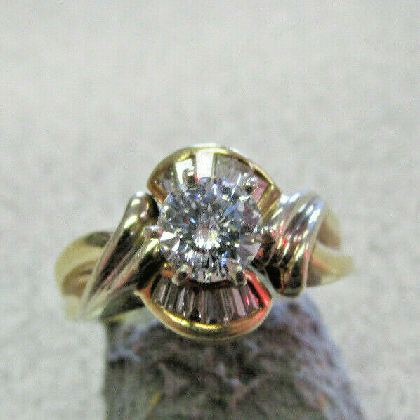Estate Diamond Ring .85 ctw With .50 ct Center Diamond 14k Size 6 MAKE OFFER