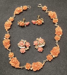 Vntg JAPAN 16 inch Choker Styler Necklace 2 pair Clip Earrings Coral Color 1950s