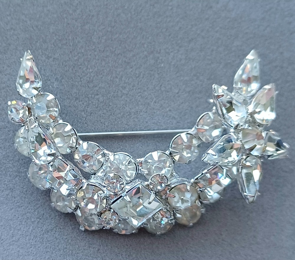 Vtg Juliana Style Crystal Moon And Stars Rhodium Plated Brooch