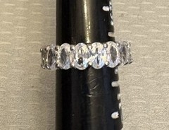 vintage ADI 925 Sterling Silver Crystal Eternity Band Oval CZ Ring size 6