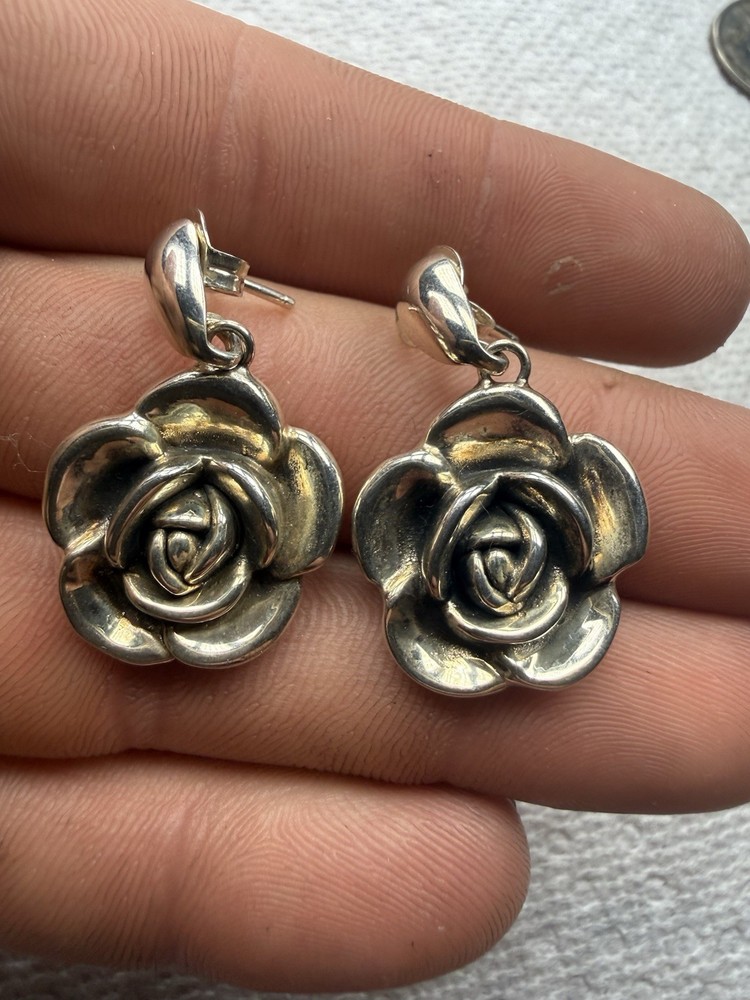 Vintage Sterling 3D Rose Flower Darkened Silver 5.5 Grams Israel Dangle