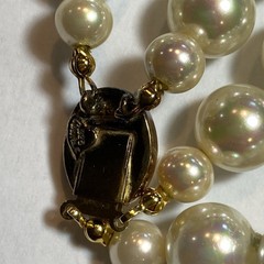 SIGNED CAROL LEE 925 HUGE 10 MM. IRIDESCENT LUSTRE GLASS PEARL KNOTTED NECKLACE