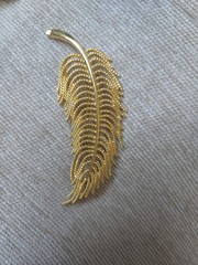 Signed Monet Textured Gold Tone Open Work Feather Quill Brooch Vintage