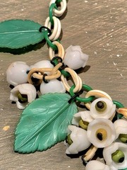 Antique VTG 1930s ART DECO Celluloid FLORAL LEAF MOTIF Necklace