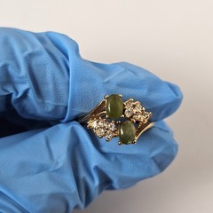 Vintage Uncas 70’s Faux Jade Green Crystal Rhinestone Gold Tone Ring Size 5.5
